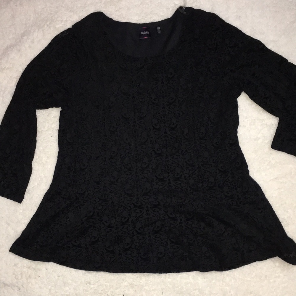 Rafaella velvet material lace long sleeve